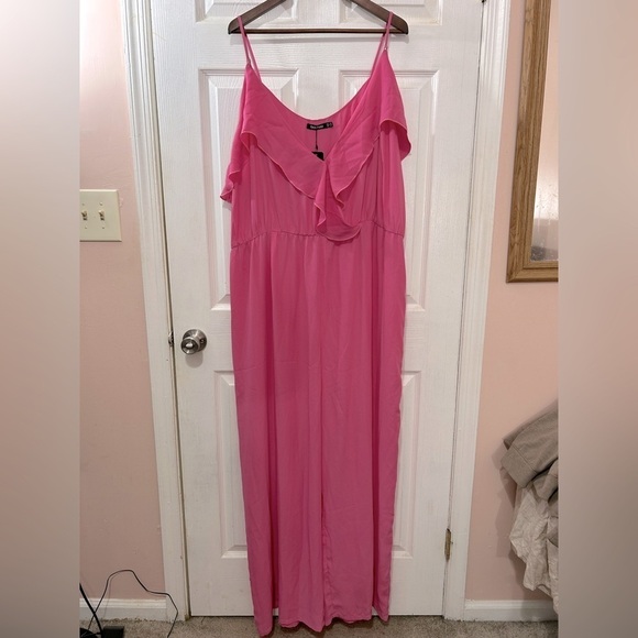 Boohoo Pants - Boohoo Plus Ruffle Wide Leg Jumpsuit Pink Size 28